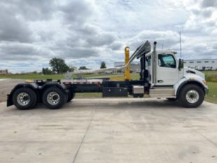 2025 Peterbilt 548 6x4 Palfinger HT 500 L TEC Hook Lift Truck