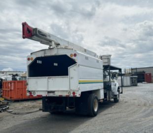 2015 Ford F750 4x2 Terex XT60 Forestry Bucket Truck