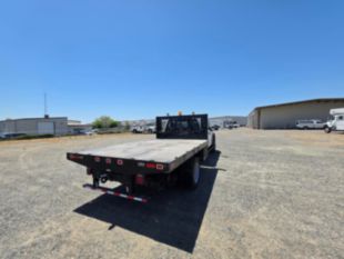 2018 Ford F-550 Powerstroke Diesel Crew Cab 4x4 "Rail Gear Equipped" Flatbed Truck