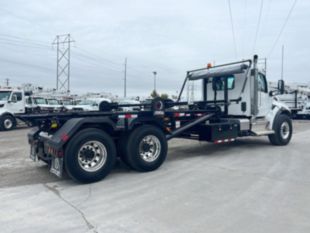 2025 Peterbilt 548 6x4 Galbreath U5-EX-174 Roll-Off Truck