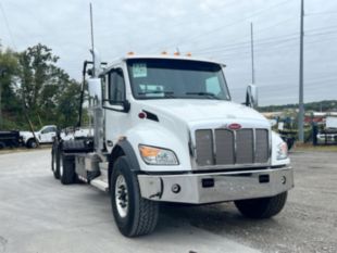 2025 Peterbilt 548 6x4 Galbreath U5-EX-174 Roll-Off Truck