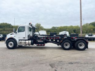 2025 Peterbilt 548 6x4 Galbreath U5-EX-174 Roll-Off Truck