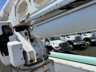 2016 Kenworth T-370 Diesel 4x2 Altec AA-55 Material Handler Bucket Truck