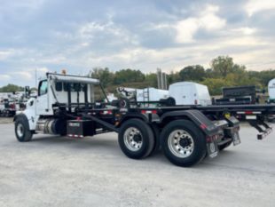 2025 Peterbilt 567 6x4 Galbreath U5-OR-174 Roll-Off Truck