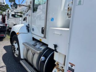 2016 Kenworth T-370 Diesel 4x2 Altec AA-55 Material Handler Bucket Truck