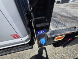 2018 Ford F-550 Powerstroke Diesel Crew Cab 4x4 "Rail Gear Equipped" Flatbed Truck