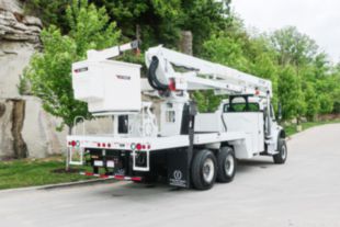 95 ft Insulated Material Handling AWD Transmission Bucket Truck