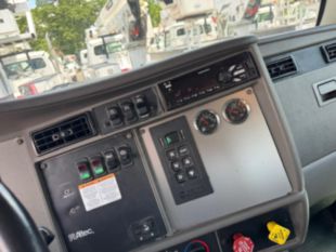 2016 Kenworth T-370 Diesel 4x2 Altec AA-55 Material Handler Bucket Truck