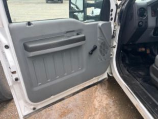 2015 Ford F-550 Crew Cab Powerstroke Diesel 4x4 Flatbed Truck