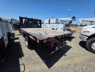 2018 Ford F-550 Powerstroke Diesel Crew Cab 4x4 "Rail Gear Equipped" Flatbed Truck