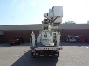 100 ft Insulated Non Material Handling AWD Transmission Bucket Truck