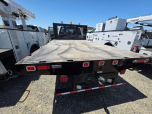 2018 Ford F-550 Powerstroke Diesel Crew Cab 4x4 "Rail Gear Equipped" Flatbed Truck