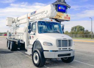 100 ft Insulated Non Material Handling AWD Transmission Bucket Truck
