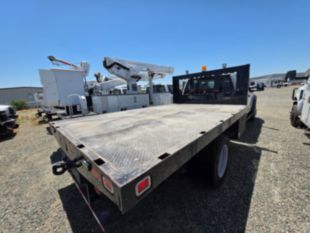 2018 Ford F-550 Powerstroke Diesel Crew Cab 4x4 "Rail Gear Equipped" Flatbed Truck