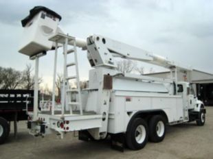 100 ft Insulated Non Material Handling Transmission Bucket Truck
