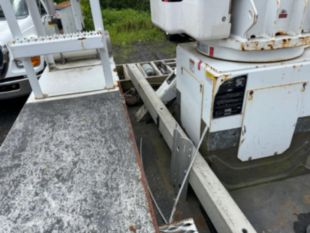 2015 Ford F-750 Diesel 4x2 Altec Material Handler Bucket Truck