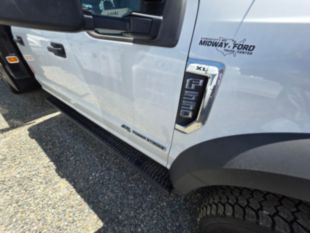 2018 Ford F-550 Powerstroke Diesel Crew Cab 4x4 "Rail Gear Equipped" Flatbed Truck