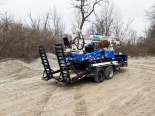 2010 Skylift Ranger 40 Backyard Digger