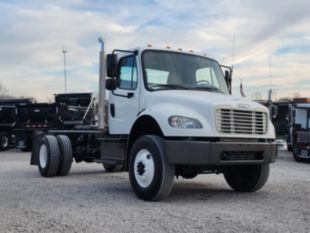 2020 Freightliner M2106 4x4 Cab & Chassis