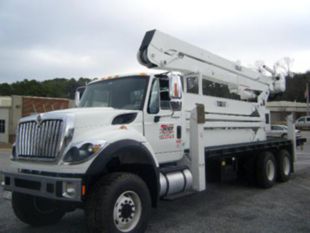 89 ft Insulated Material Handling Transmission Bucket Truck
