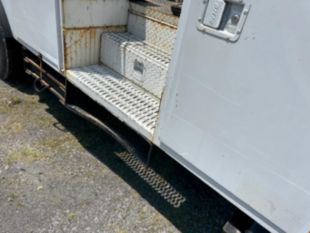 2015 Ford F-750 Diesel 4x2 Altec AA55 Material Handler Bucket Truck