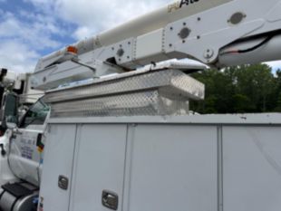 2015 Ford F-750 Diesel 4x2 Altec Material Handler Bucket Truck