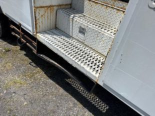 2015 Ford F-750 Diesel 4x2 Altec AA55 Material Handler Bucket Truck