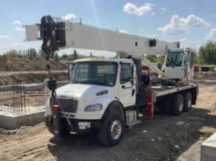 2022 Freightliner M2106 6x4 Load King Stinger 35-127RS Boom Truck