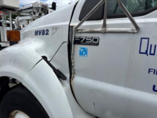 2015 Ford F-750 Diesel 4x2 Altec Material Handler Bucket Truck