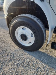 2020 Freightliner M2106 4x4 Cab & Chassis