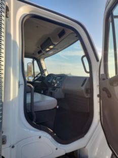 2020 Freightliner M2106 4x4 Cab & Chassis