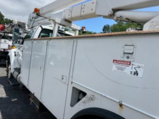 2015 Ford F-750 Diesel 4x2 Altec AA55 Material Handler Bucket Truck