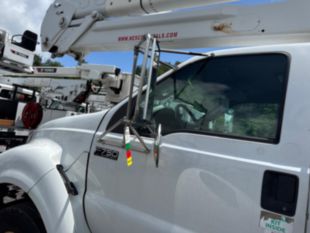 2015 Ford F-750 Diesel 4x2 Altec AA55 Material Handler Bucket Truck