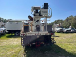 Terex Commander 4047 Digger Derrick on 2016 Freightliner M2106 4x2