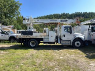 Terex Commander 4047 Digger Derrick on 2016 Freightliner M2106 4x2