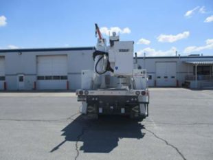 60 ft Insulated Material Handling AWD Distribution Bucket Truck
