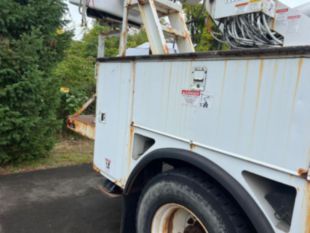 2015 International 4300 Terex 5TC-55 Bucket Truck