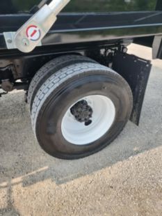 2020 Freightliner M2106 4x2 2024 Load King Dump Truck