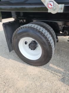 2020 Freightliner M2106 4x2 2024 Load King Dump Truck