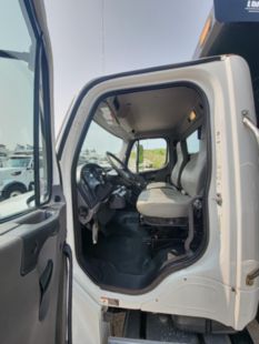 2020 Freightliner M2106 4x2 2024 Load King Dump Truck