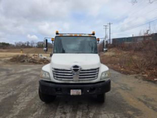 2008 Hino Diesel 4x2 Flatbed Arrow Board Truck