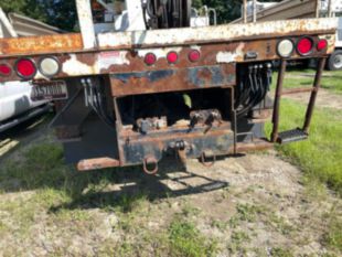 2014 Terex C4047 / 2014 Freightliner M2106 4x4