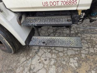 2008 Hino Diesel 4x2 Flatbed Arrow Board Truck