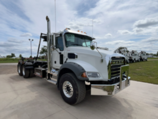 2026 Mack GR64BR 6x4 Galbreath U5-EH-174 Roll-Off Truck