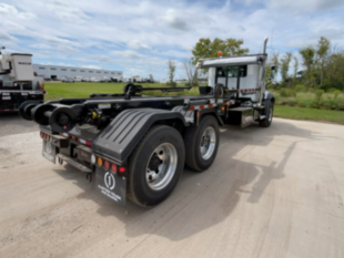 2026 Mack GR64BR 6x4 Galbreath U5-EH-174 Roll-Off Truck