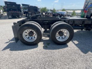 2015 Freightliner 108SD 6x6 Daycab Tractor