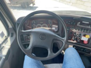 2015 Freightliner 108SD 6x6 Daycab Tractor