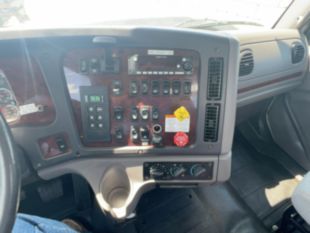2015 Freightliner 108SD 6x6 Daycab Tractor