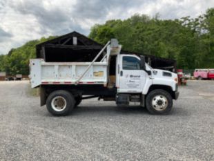 2006 Chevrolet C7500 Dump Truck