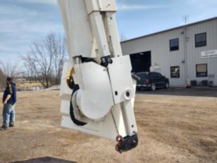 2009 Sterling LT8500 6x4 2008 Terex RMX75/100 Bucket Truck